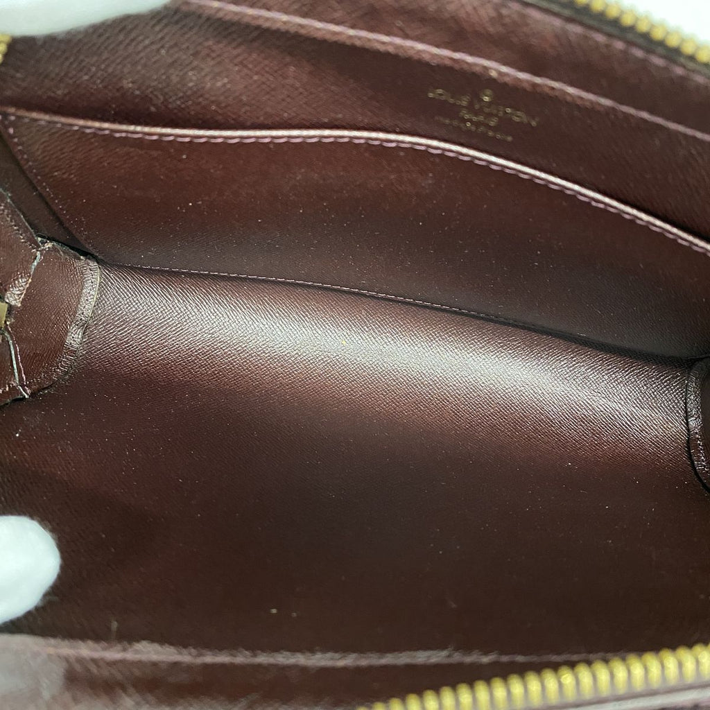 Louis Vuitton Clutch Taiga Baikal Acajou — view 4