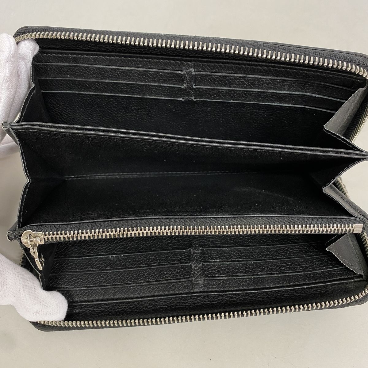 Louis Vuitton Wallet Zippy Lockme Noir — view 3