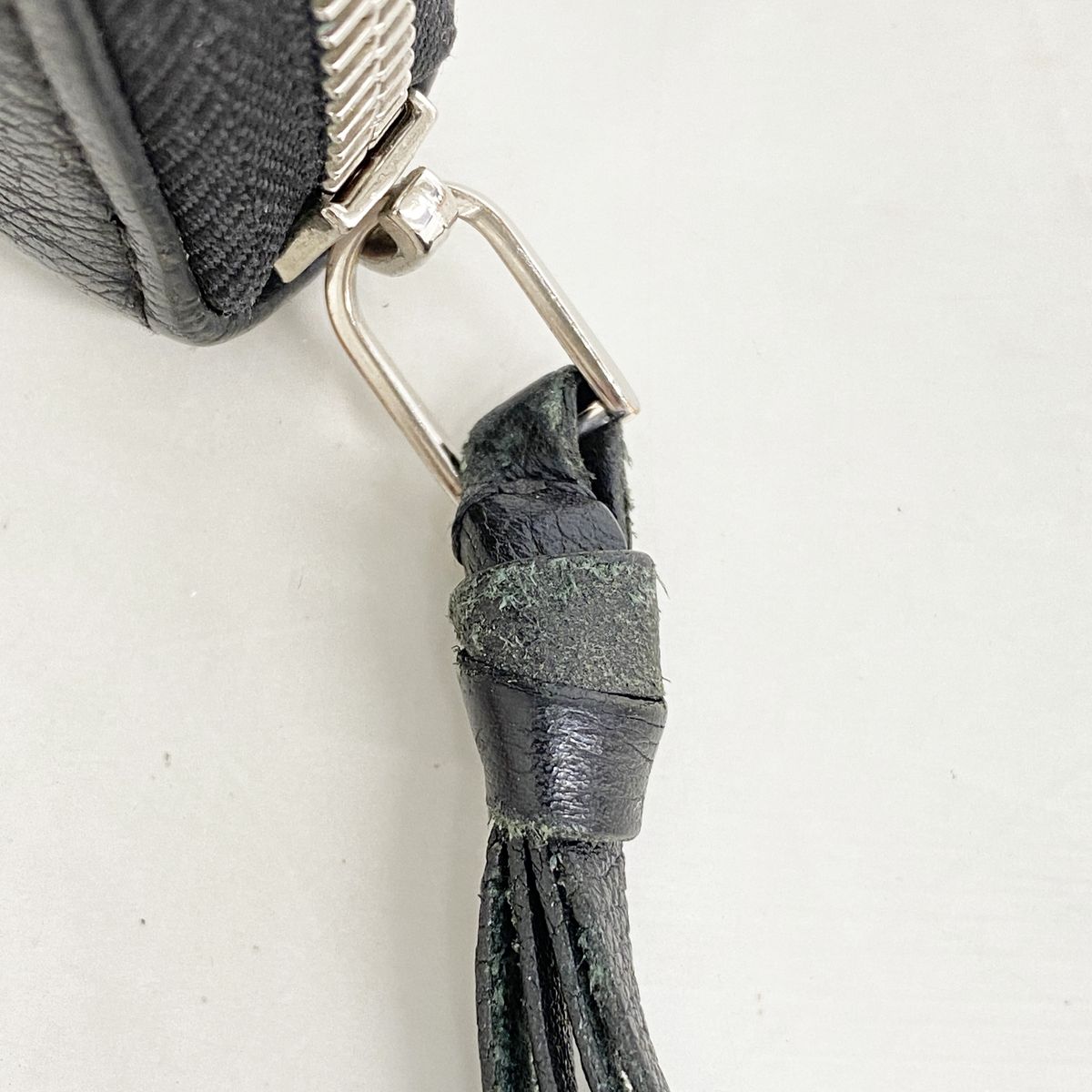 Louis Vuitton Wallet Zippy Lockme Noir — view 7