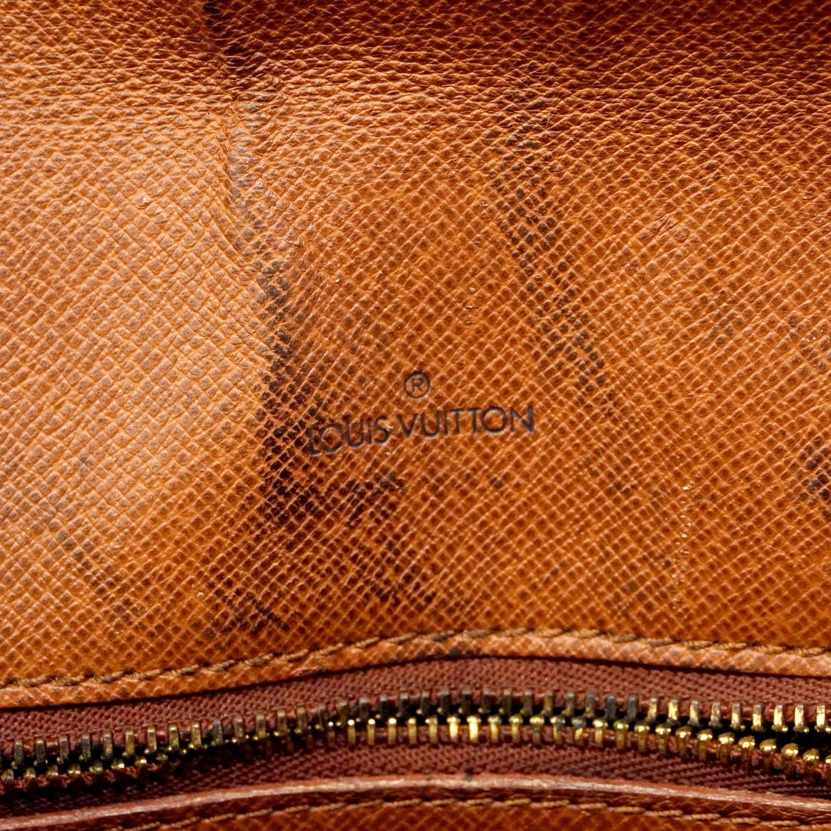 Louis Vuitton Shoulder Bag Monogram Saint-cloud GM Brown — view 5