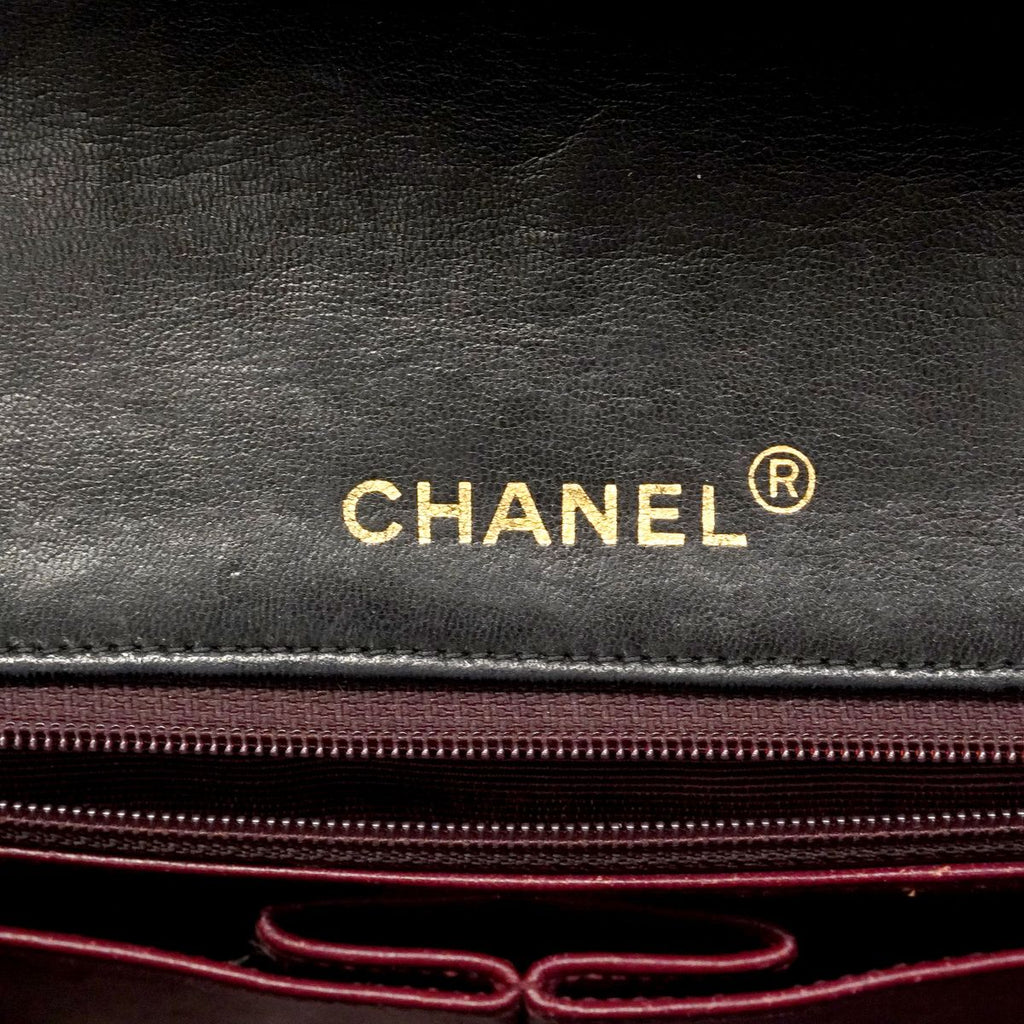 Chanel Shoulder Bag Quilted Lambskin Black Gold — view 5