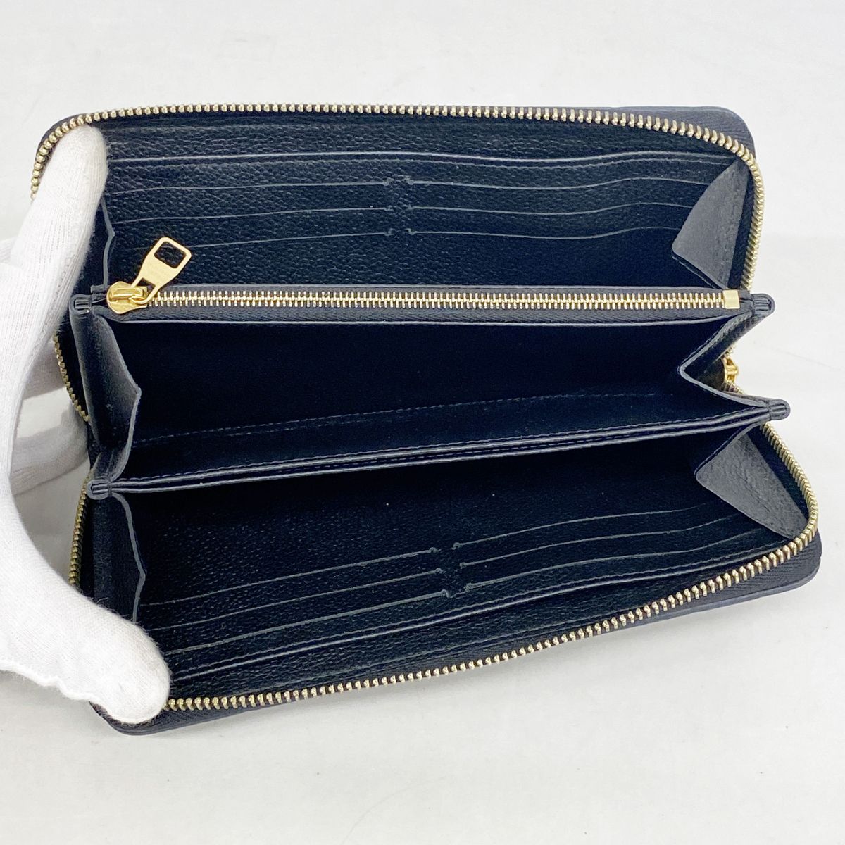 Louis Vuitton Wallet Monogram Empreinte Zippy Noir — view 3