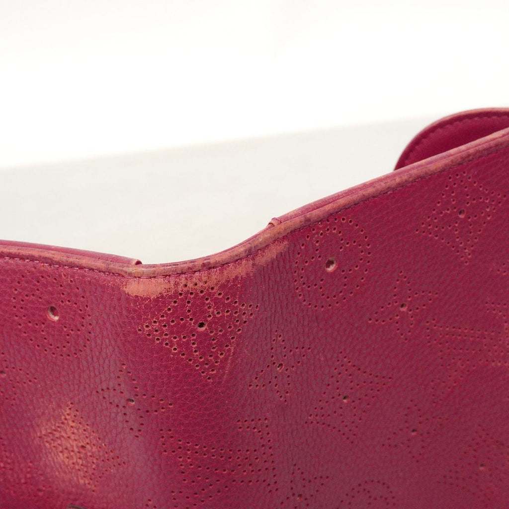 Louis Vuitton Trifold Wallet Mahina Portefeuille Amelia Gourna — view 6