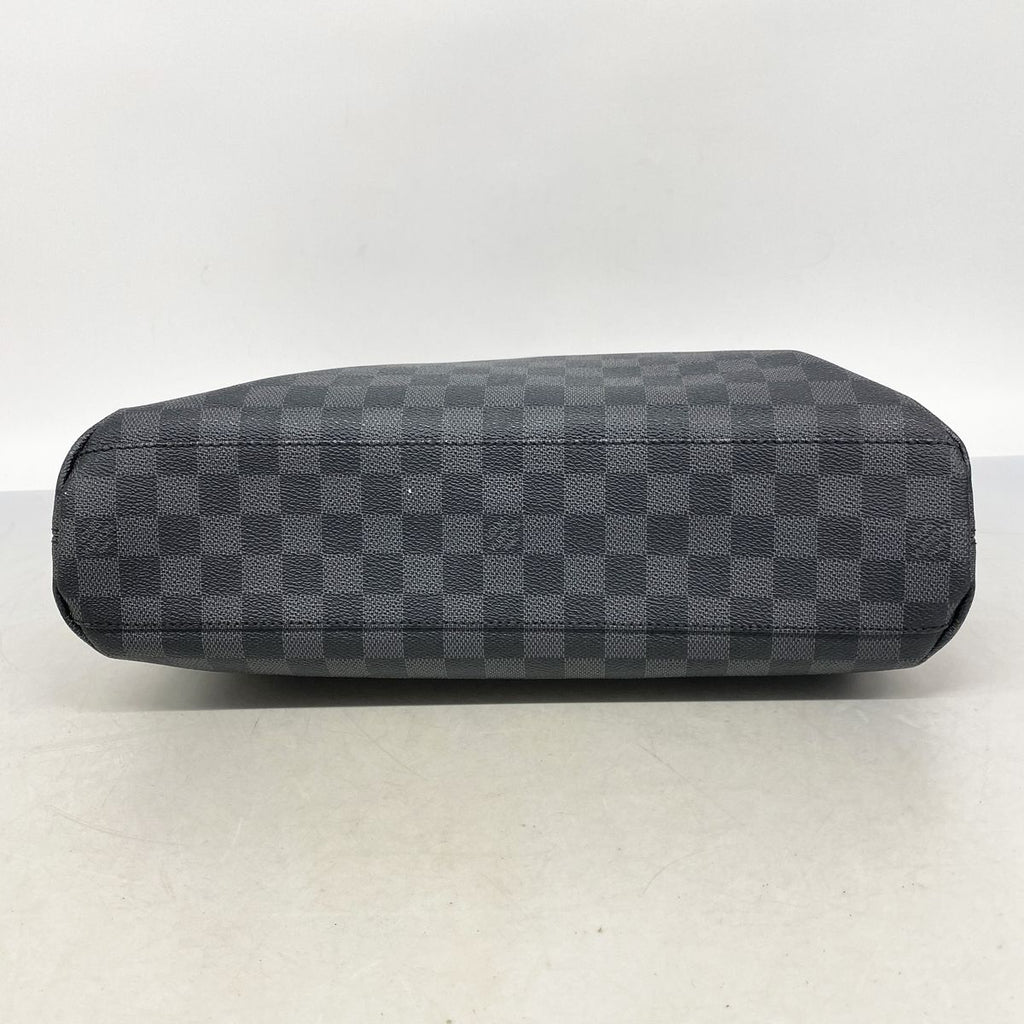 Louis Vuitton Shoulder Bag Damier Graphite Mick MM Black — view 3