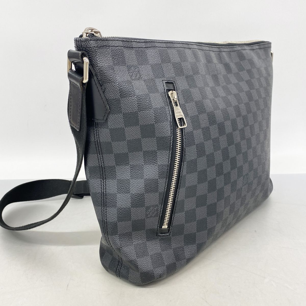 Louis Vuitton Shoulder Bag Damier Graphite Mick MM Black — view 2