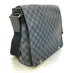 Louis Vuitton Shoulder Bag Damier Graphite District Mmnm Black — view 2
