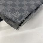 Louis Vuitton Shoulder Bag Damier Graphite District Mmnm Black — view 6