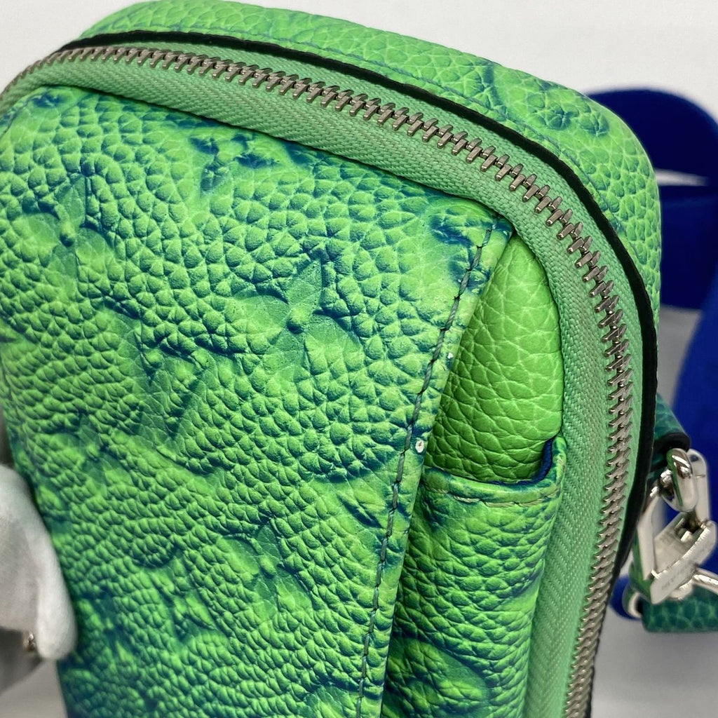 Louis Vuitton Shoulder Bag Taurillon Illusion Double Pouch Blue Vert — view 7