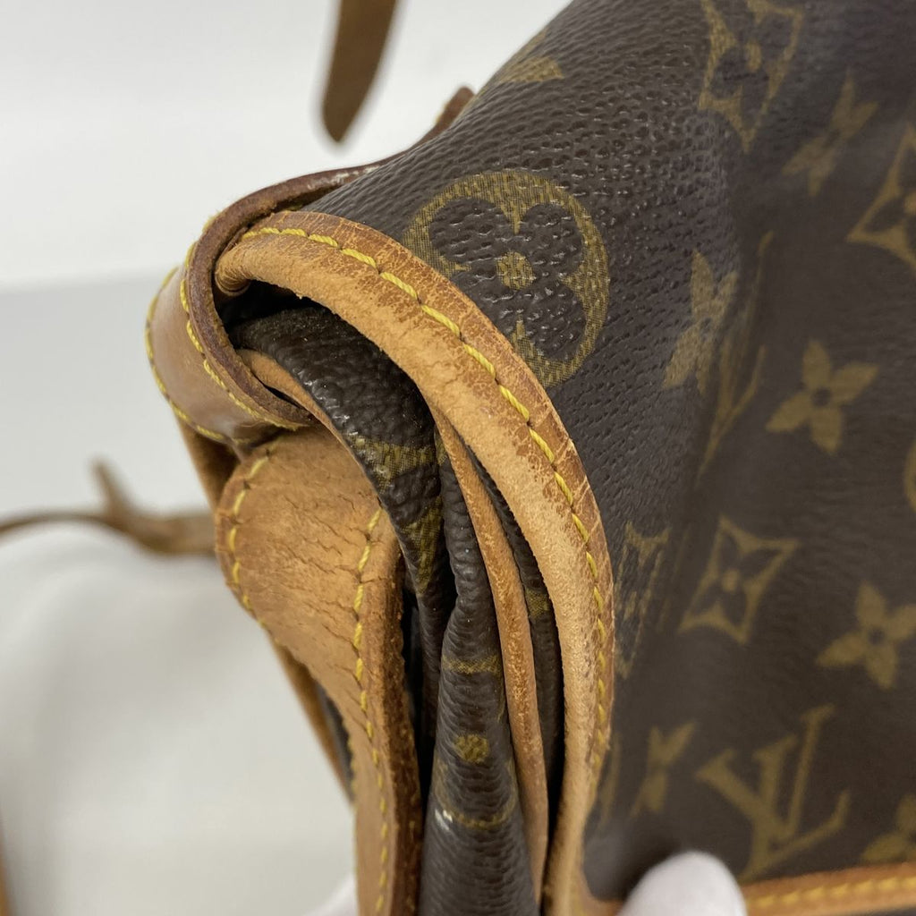 Louis Vuitton Shoulder Bag Monogram Saumur 35 Brown — view 7