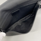 Louis Vuitton Waist Bag LV Aloe Glam Take Off Sling Noir — view 4