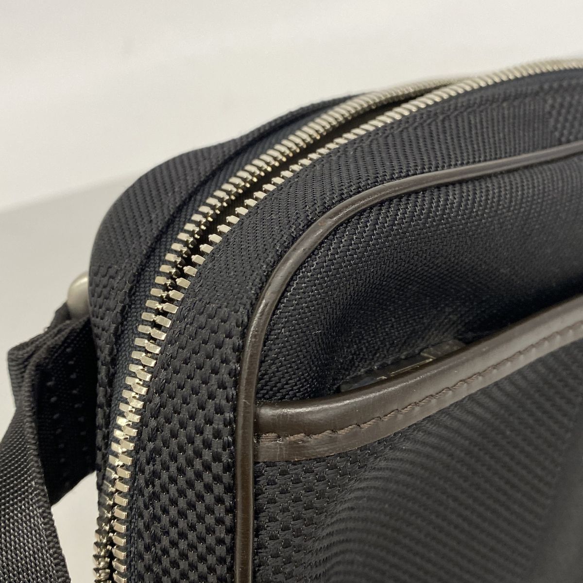 Louis Vuitton Waist Bag Damier Jean Acrobat Noir — view 7