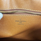 Louis Vuitton Shoulder Bag Monogram Trocadero 24 Brown — view 5