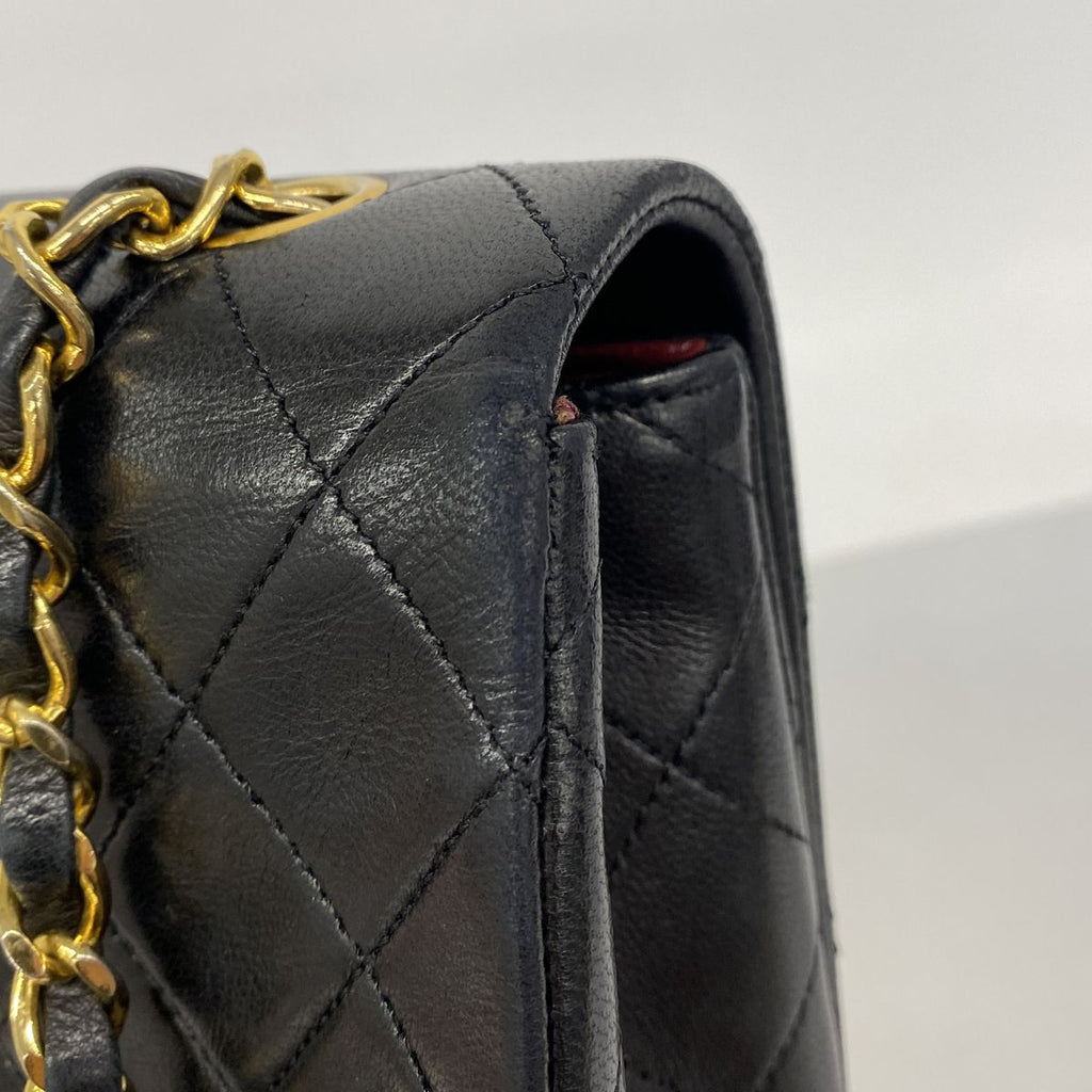 Chanel Shoulder Bag Quilted Lambskin Black Gold — view 7