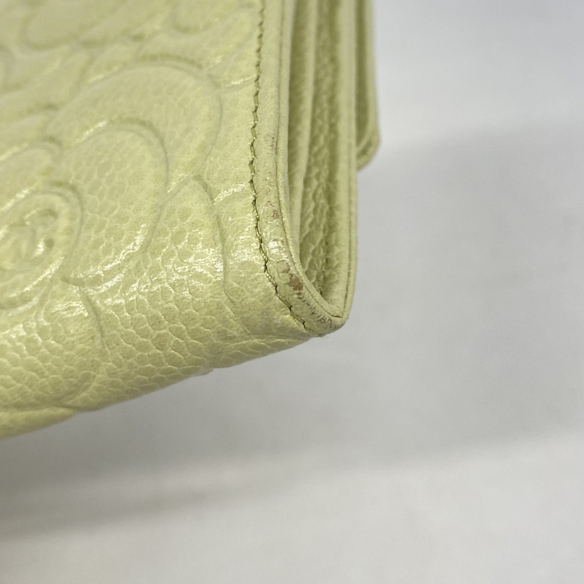 Chanel Wallet Camellia Caviar Leather Green Silver — view 5