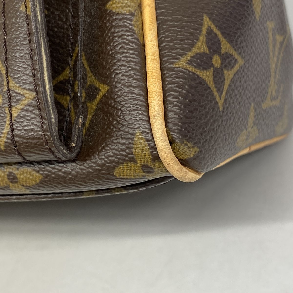 Louis Vuitton Handbag Monogram Manhattan PM Brown — view 6