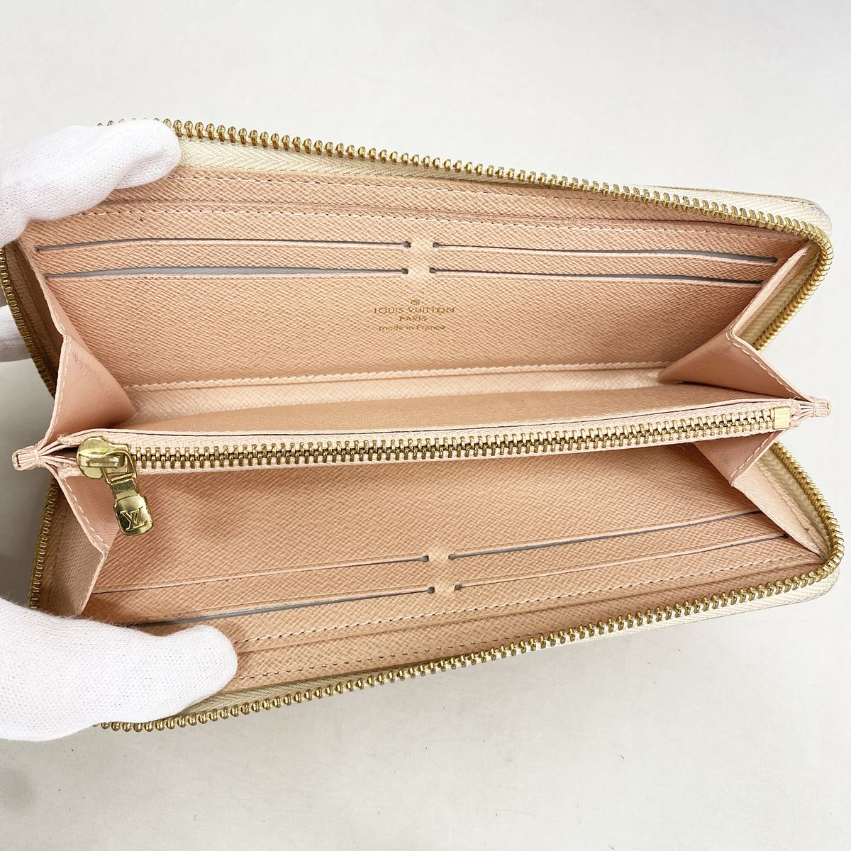 Louis Vuitton Wallet Damier Azur Tahiti Collection Portefeuille Clemence White — view 3