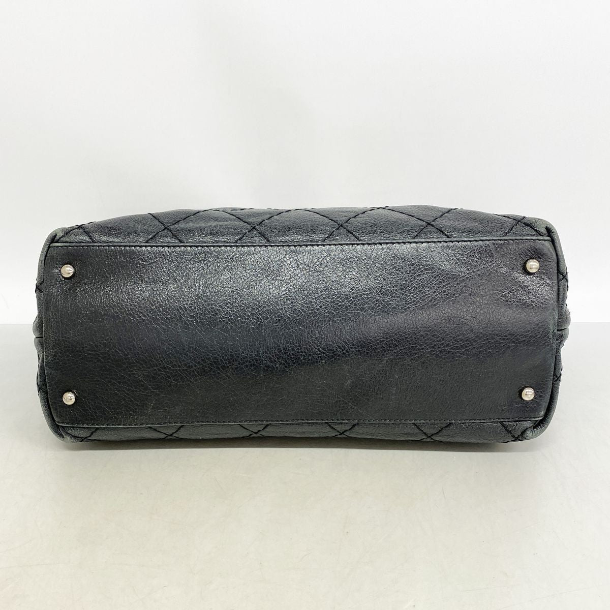Chanel Tote Bag on the Road Leather Black Silver — view 3