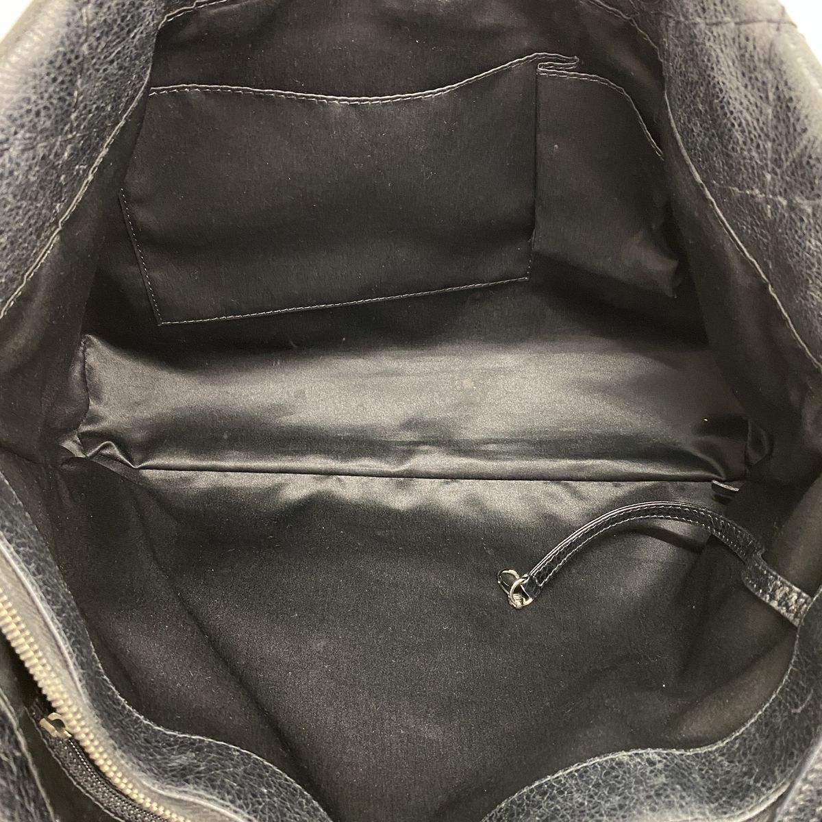 Chanel Tote Bag on the Road Leather Black Silver — view 4