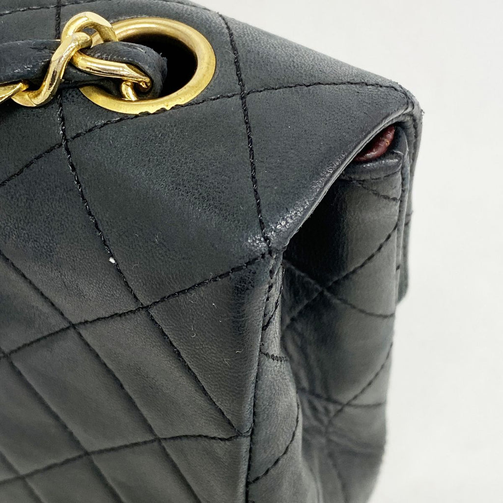 Chanel Shoulder Bag Mini Quilted Lambskin Black Gold — view 7