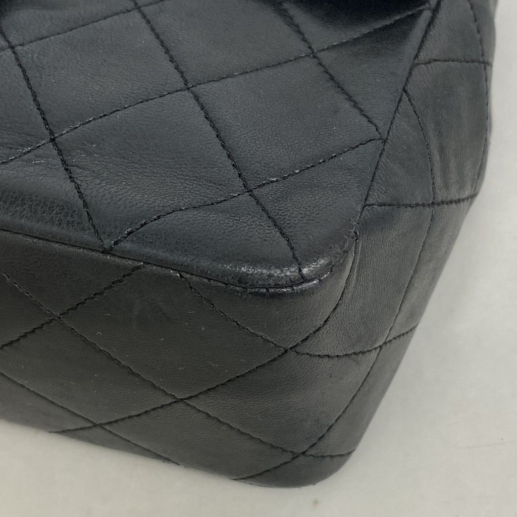 Chanel Shoulder Bag Mini Quilted Lambskin Black Gold — view 6