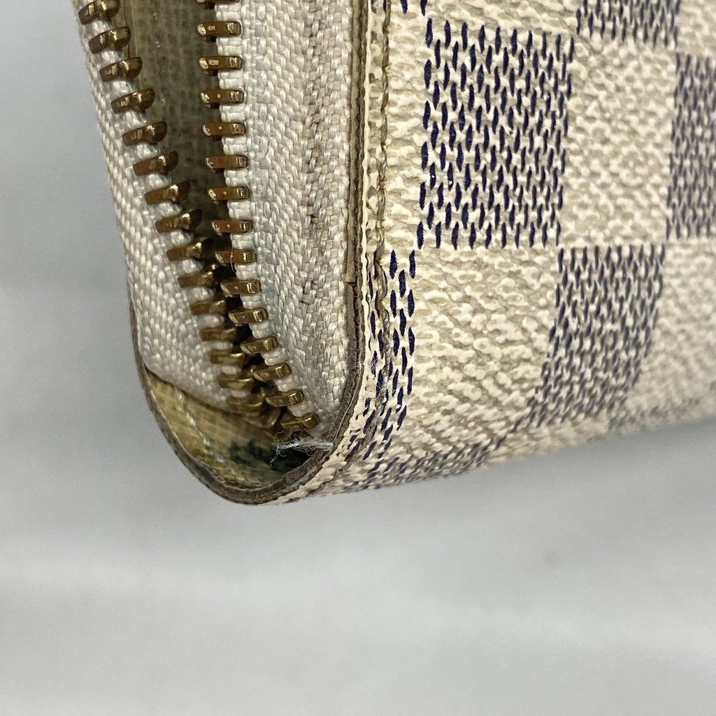 Louis Vuitton Wallet Damier Azur Zippy White — view 5