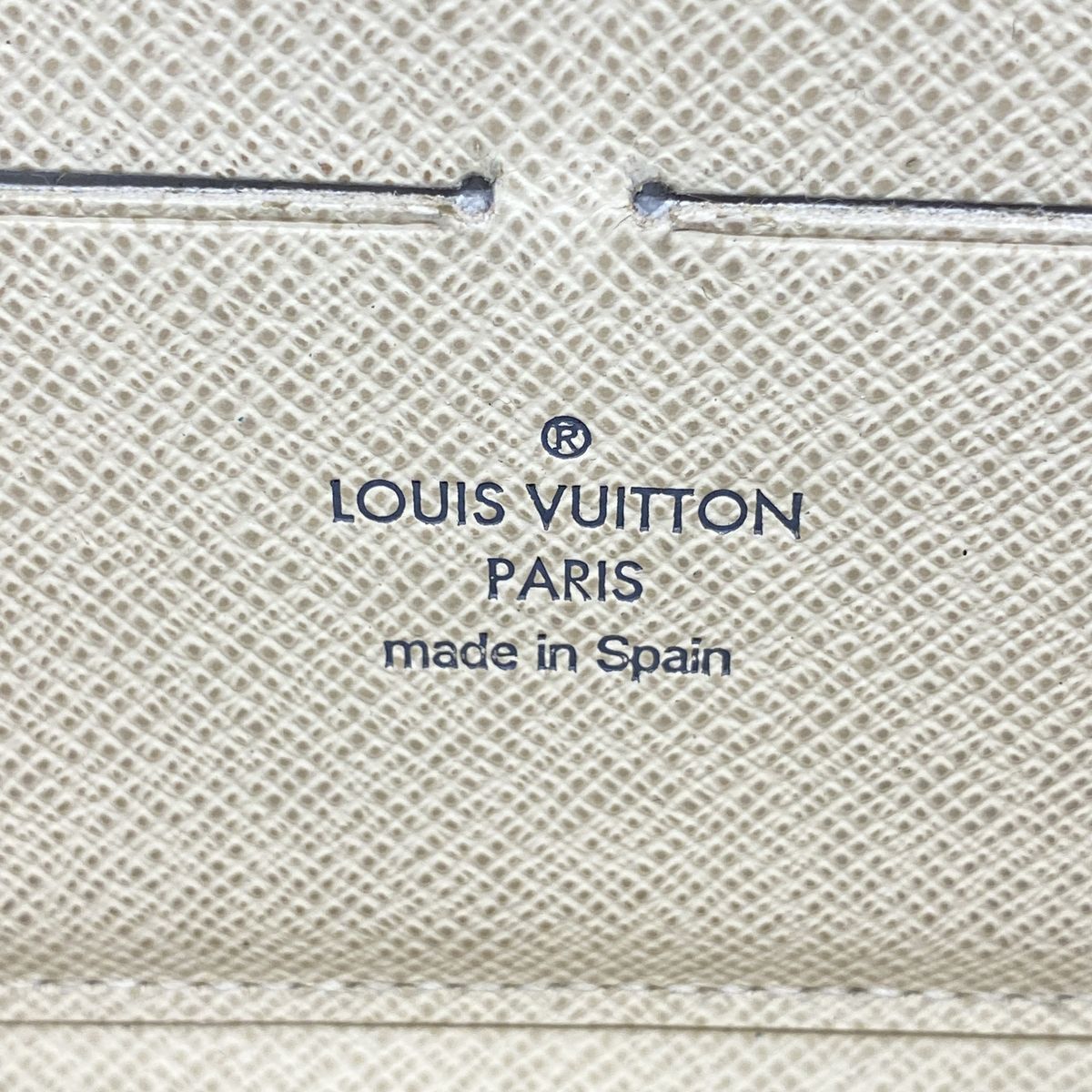 Louis Vuitton Wallet Damier Azur Zippy White — view 4
