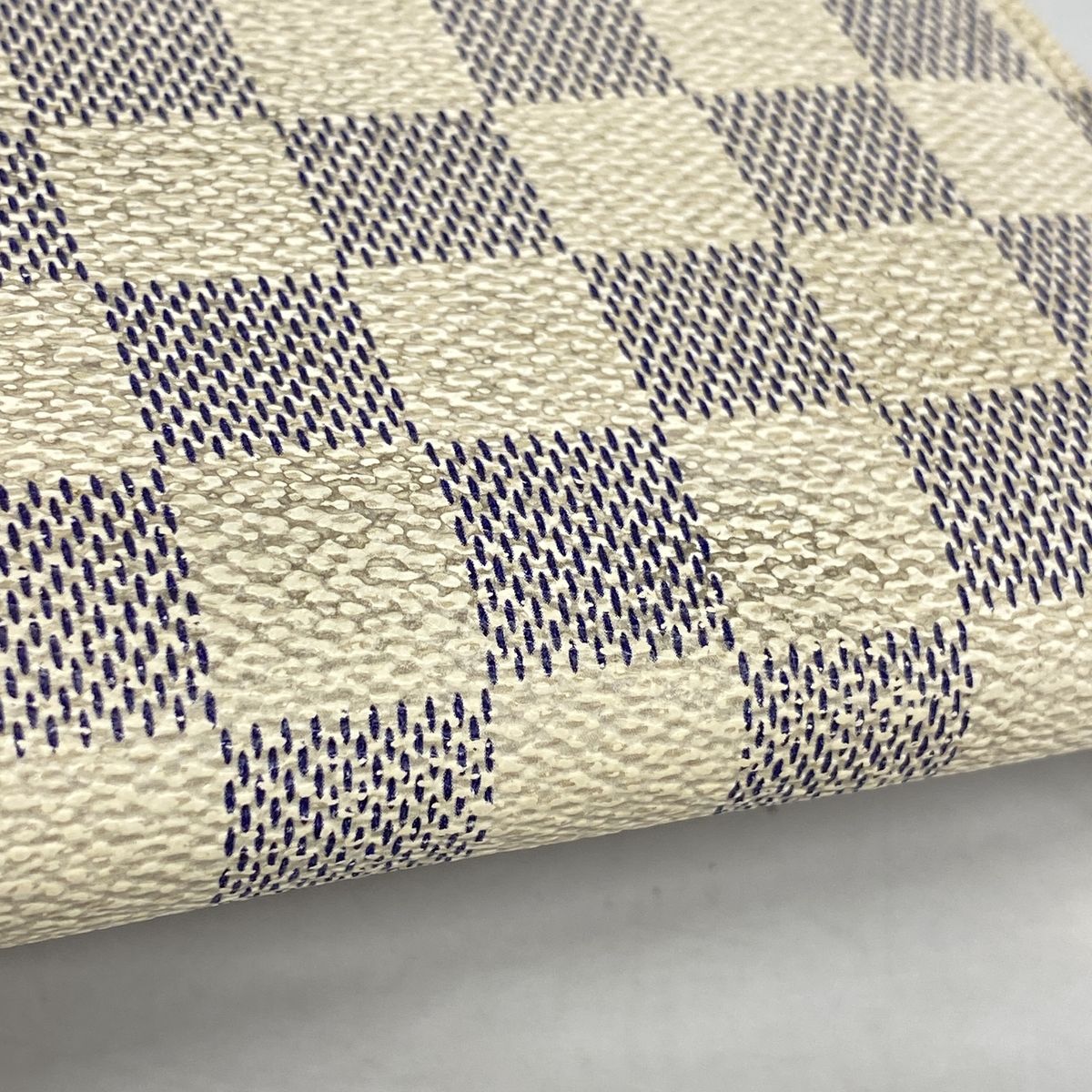 Louis Vuitton Wallet Damier Azur Zippy White — view 7