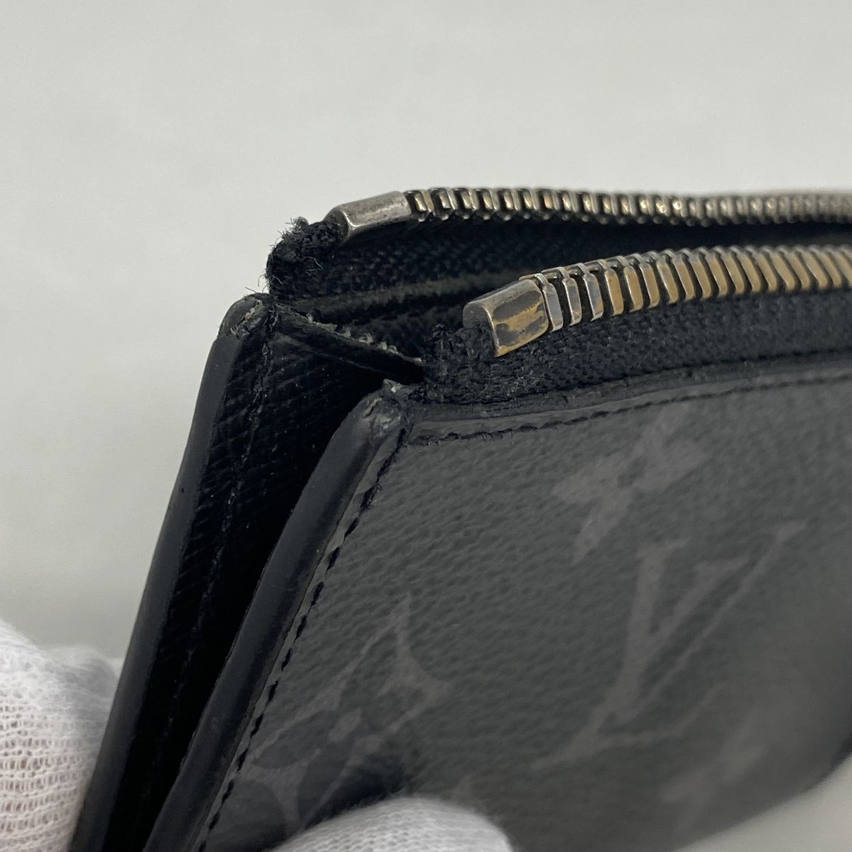 Louis Vuitton Coin Purse Monogram Eclipse Portefeuille Monnaie Jules Black — view 6