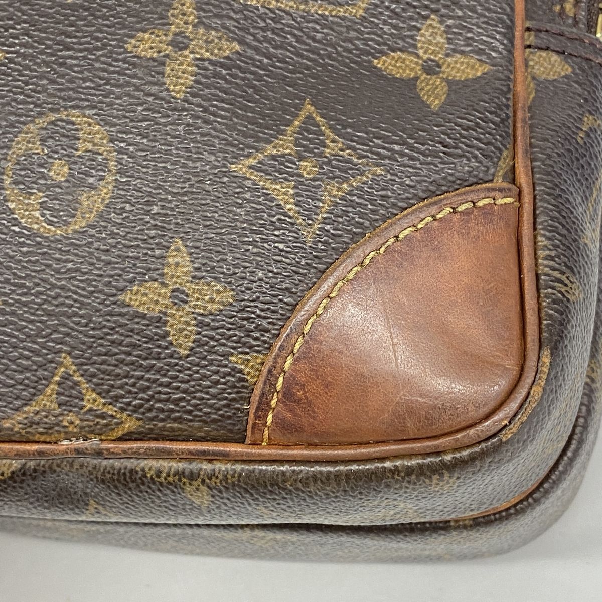 Louis Vuitton Shoulder Bag Monogram Amazon Brown — view 6