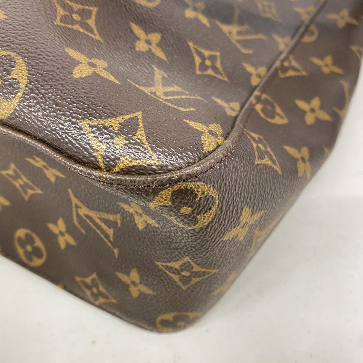 Louis Vuitton Shoulder Bag Monogram Looping GM Brown — view 7
