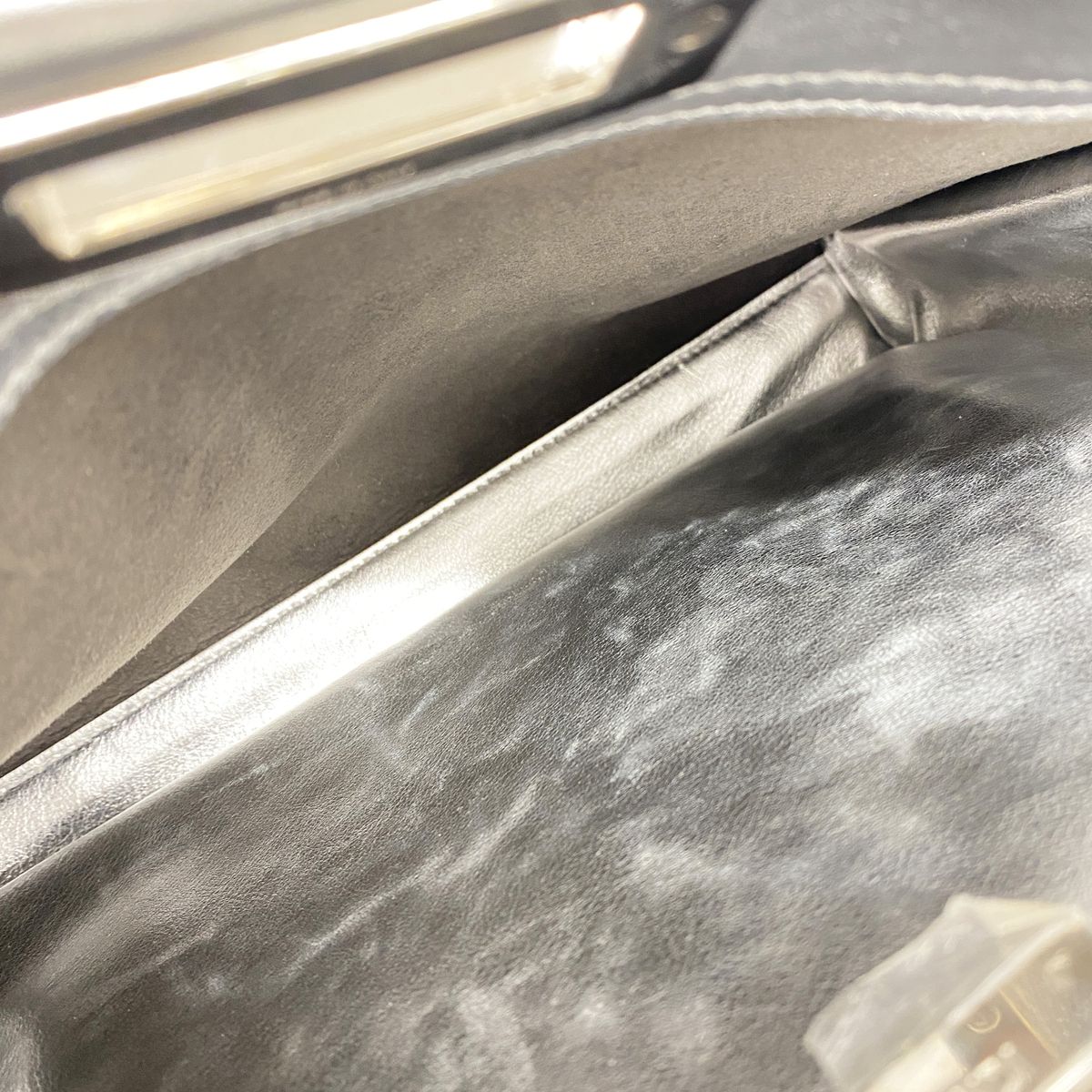 Fendi Handbag Peekaboo Leather Silver — view 4