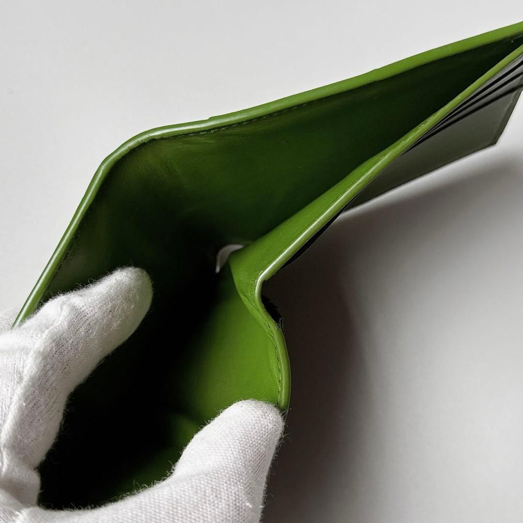 Bottega Veneta Cassette Bifold Wallet Green — view 4