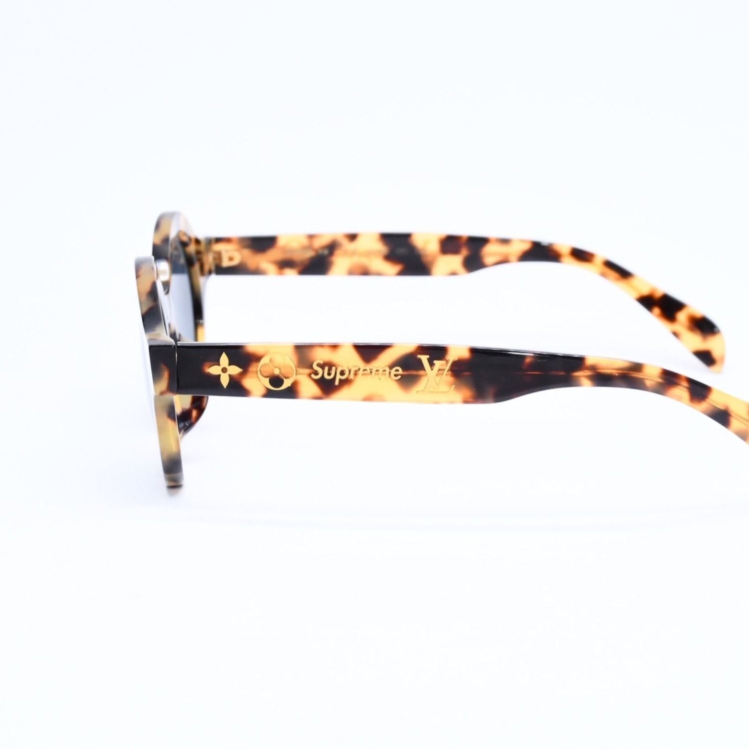 Louis Vuitton Supreme Downtown Sunglasses Tortoiseshell Eyewear — view 6