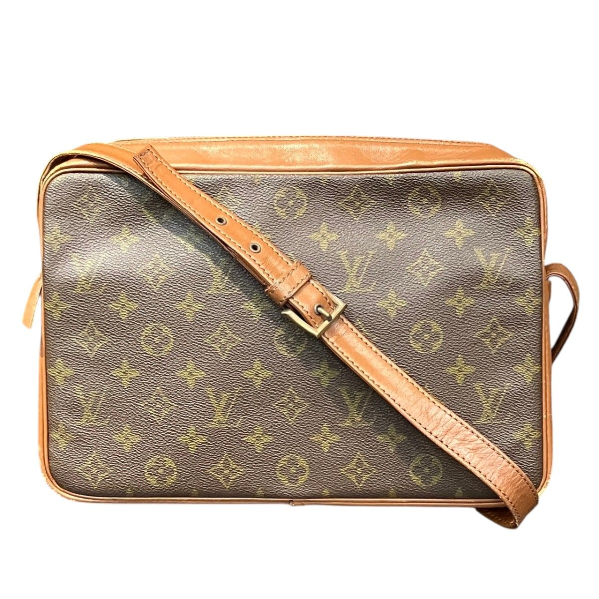 Louis Vuitton Sac Bandouliere 30 Monogram Shoulder Bag Canvas