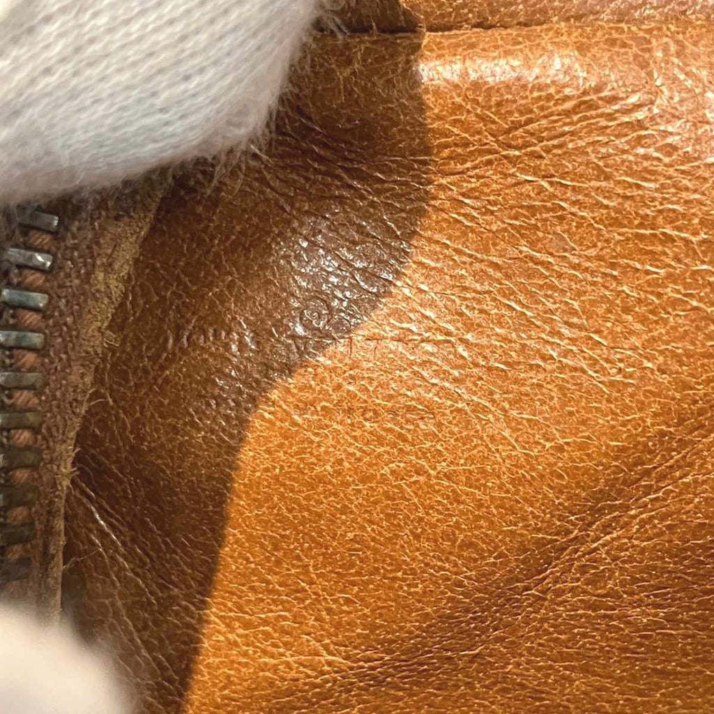 Louis Vuitton Sac Bandouliere 30 Monogram Shoulder Bag Canvas — view 4