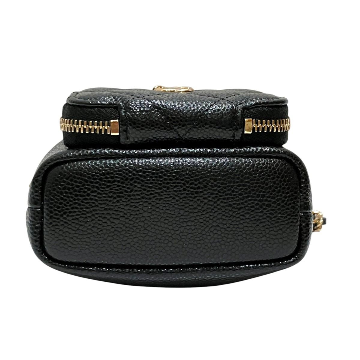 Chanel Quilted Shoulder Bag Caviar Leather — view 3