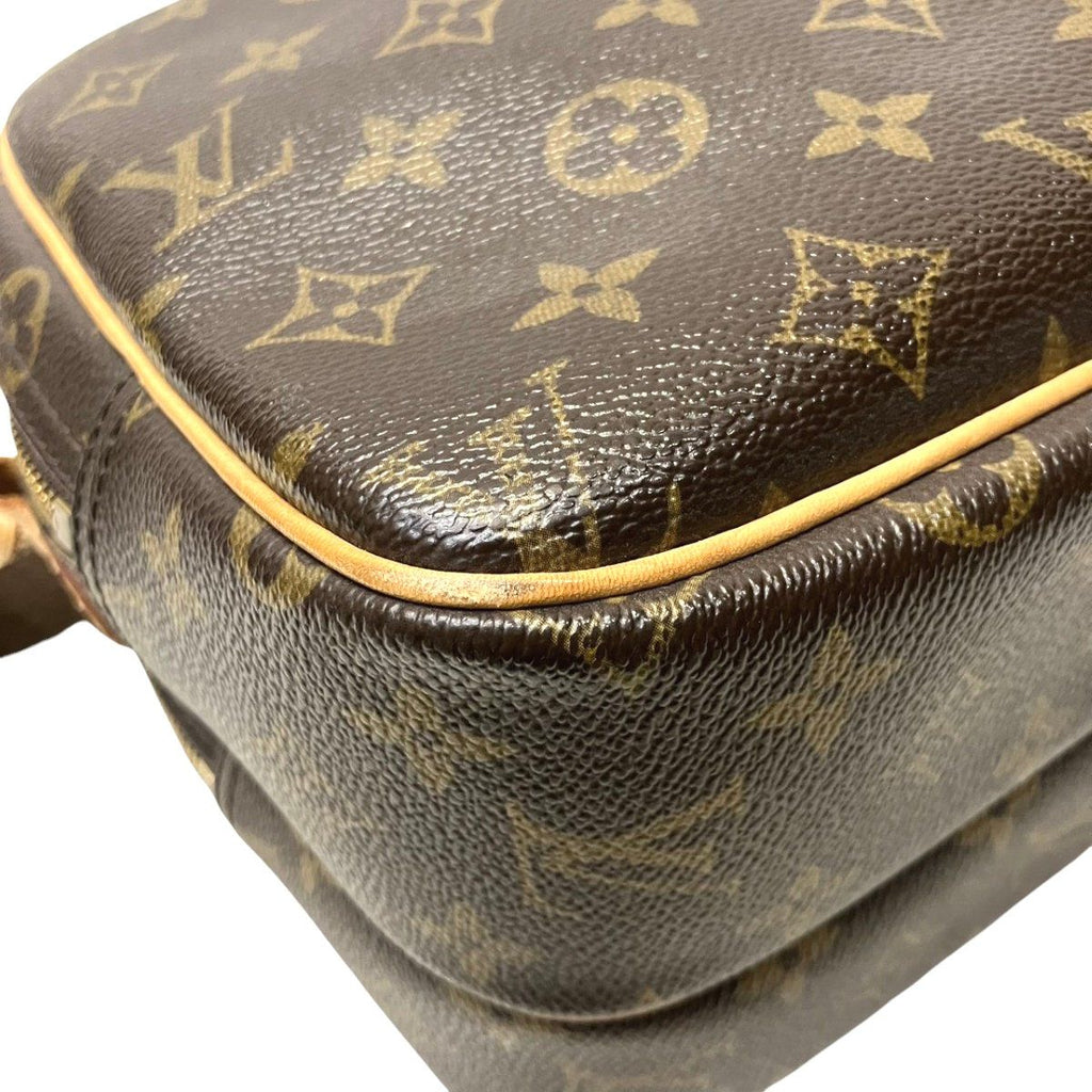 Louis Vuitton Reporter PM Monogram Shoulder Bag Canvas — view 8