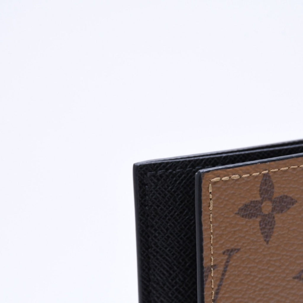 Louis Vuitton Monogram Reverse Couverture Passport Brown — view 5