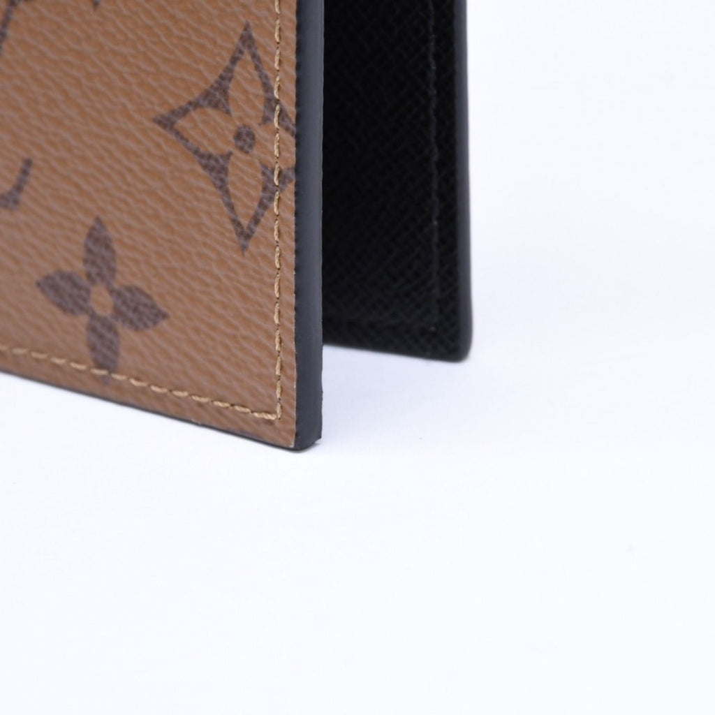 Louis Vuitton Monogram Reverse Couverture Passport Brown — view 8