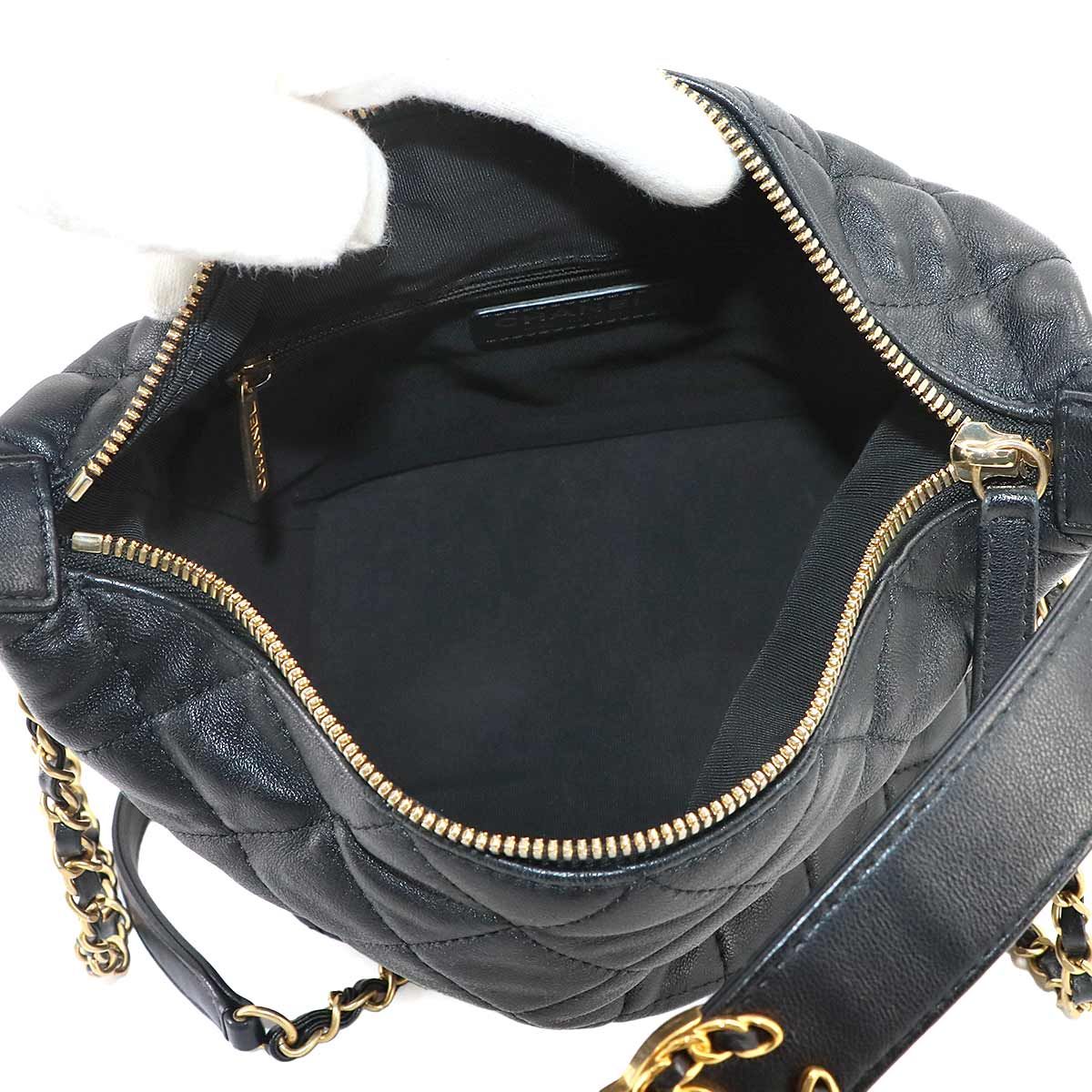 Chanel 19 Quilted Hobo 2-Way Hand Chain Shoulder Bag Lambskin Black — view 6