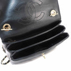 Chanel Trendy CC Chevron V-stitch 2-Way Hand Chain Shoulder Bag Leather Black — view 7