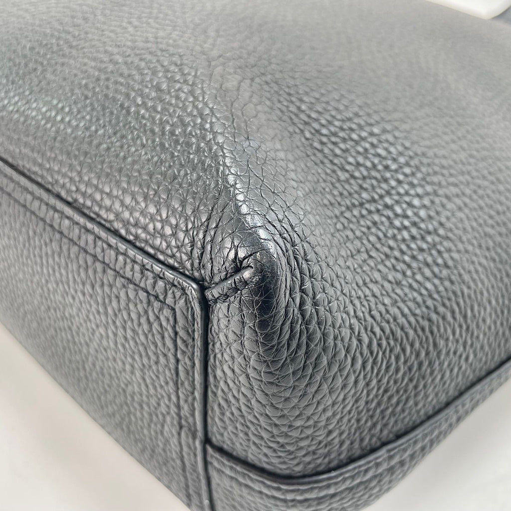 Louis Vuitton Tote Bag Cabas Voyage NV — view 7