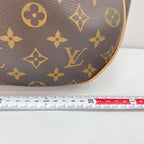 Louis Vuitton Handbag Odeon GM — view 4