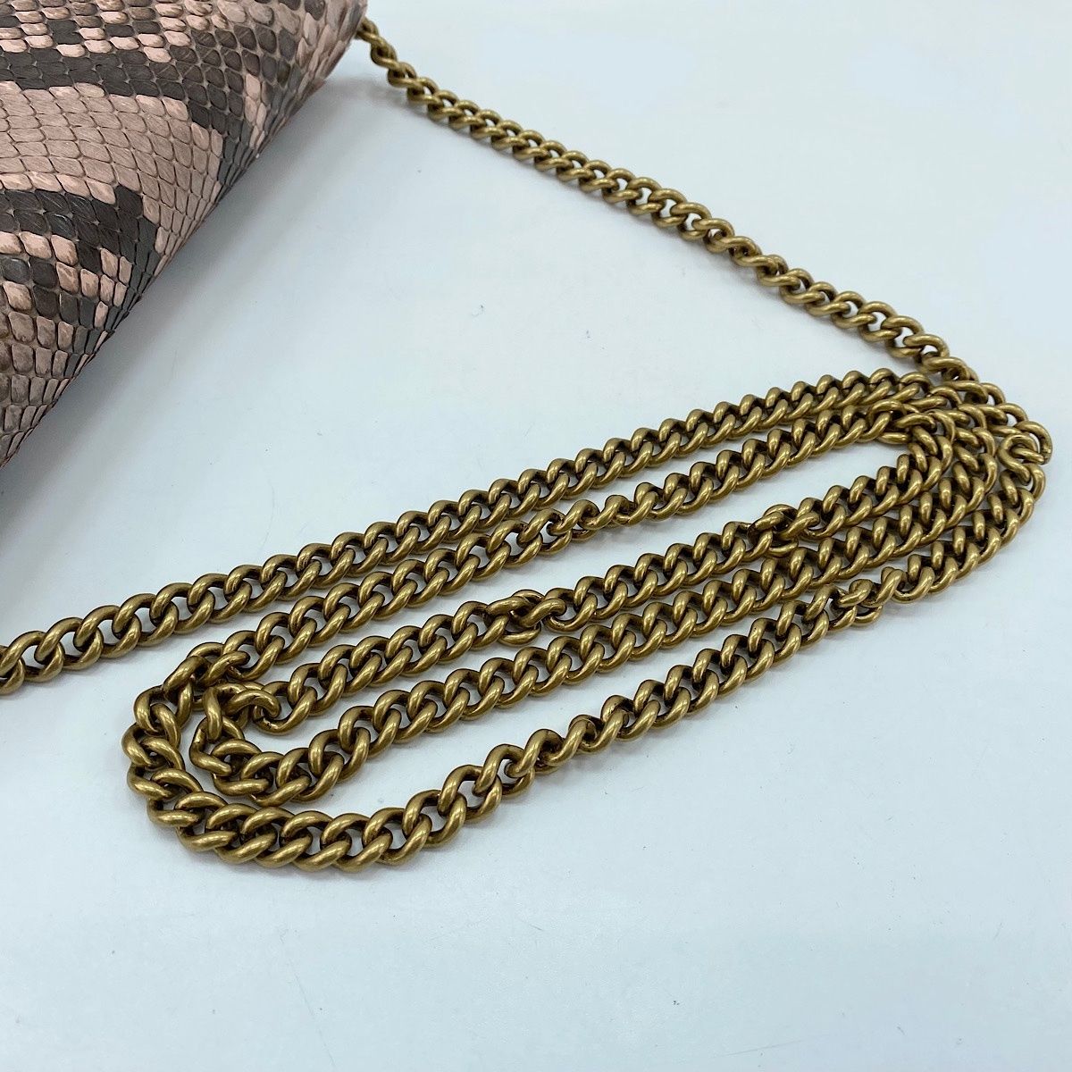Gucci Shoulder Bag GG Marmont — view 8