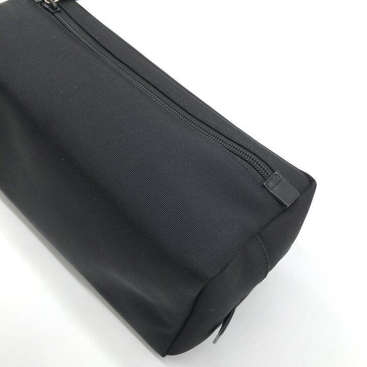 Gucci Clutch Double Zipper Lightweight Simple Pouch Nylon Black — view 4
