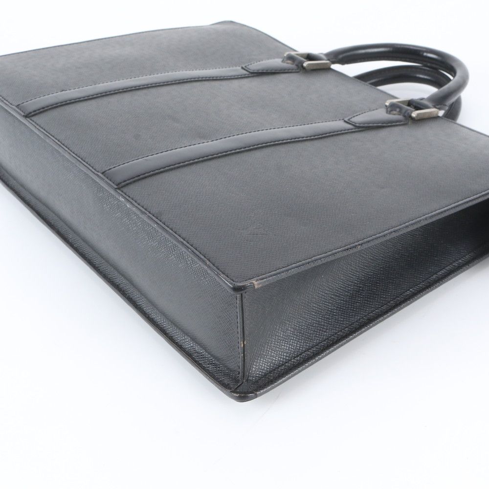 Louis Vuitton Taiga Porte Documents Roseann Leather Business Document — view 4