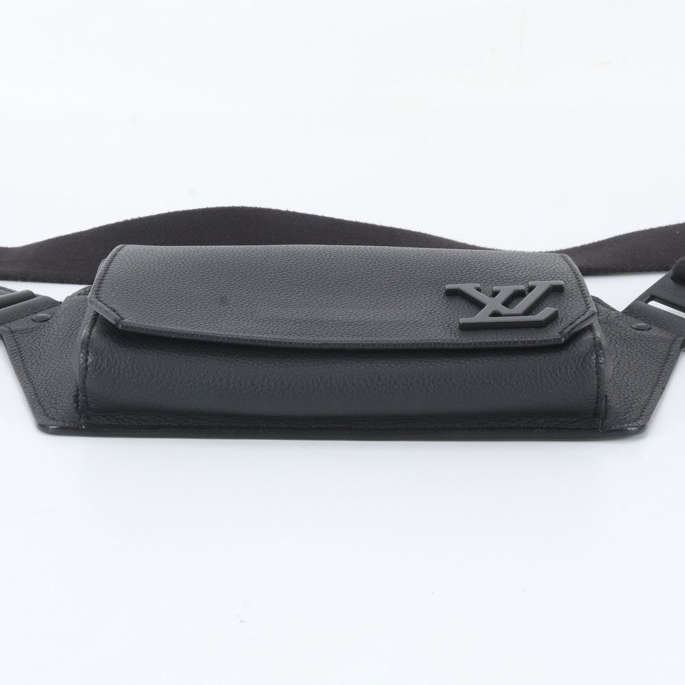Louis Vuitton LV Aerogram Takeoff Sling Bag Leather — view 6