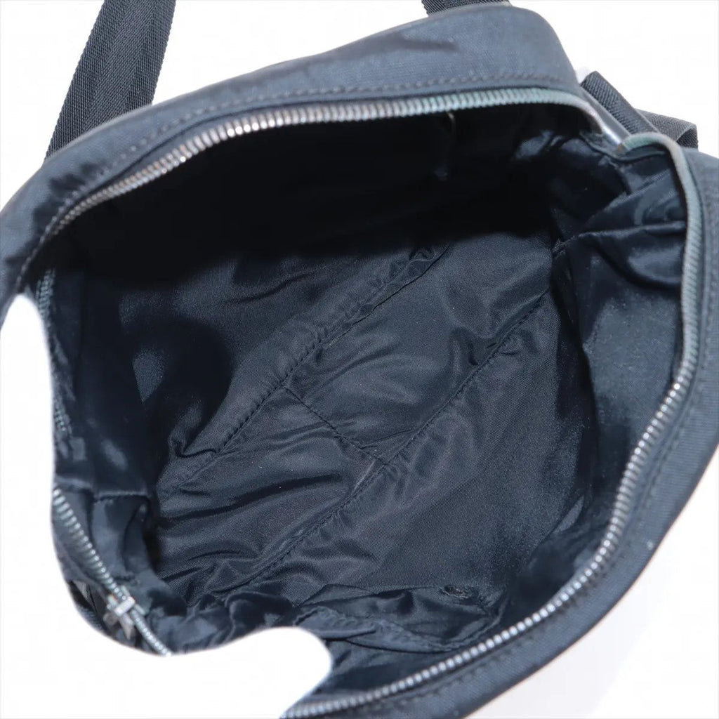 Gucci Guccissima Leather Shoulder Bag Crossbody Messenger Business — view 6
