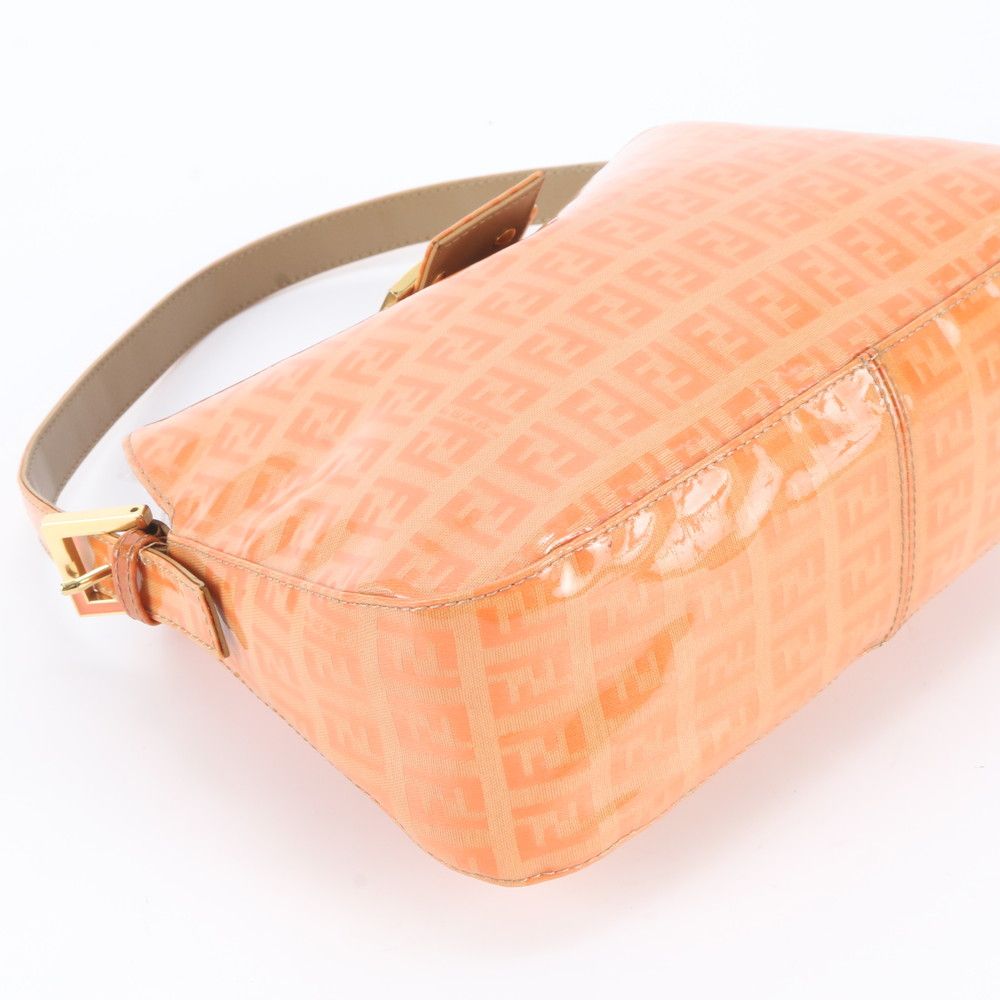 Fendi Zucchino Mamma Bucket Baguette Leather Shoulder Bag — view 5