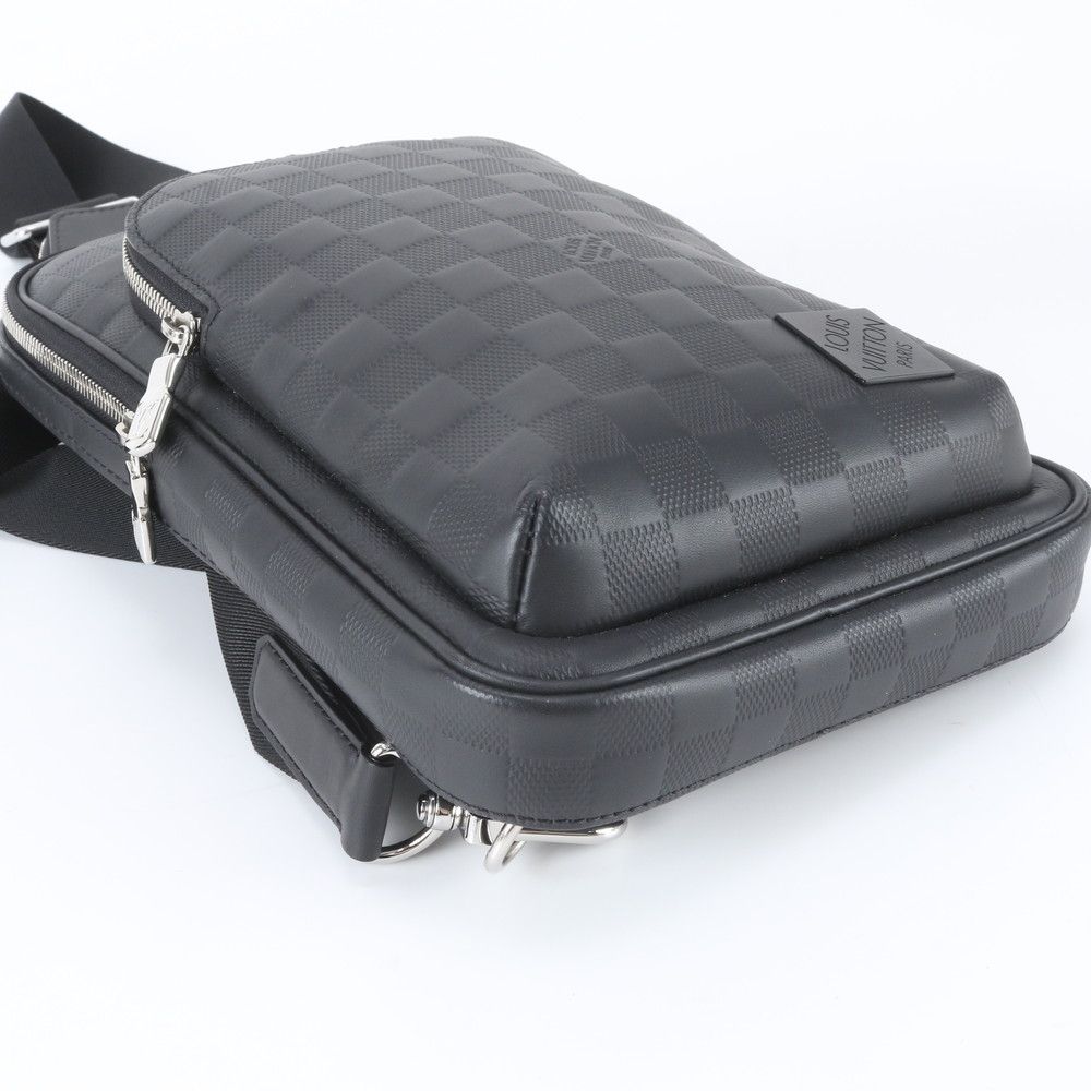 Louis Vuitton Damier Infini Avenue Sling Bag Leather — view 4